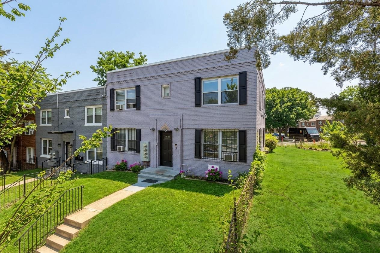 Buy or rent a property | 19th St NE, Washington, DC 20002