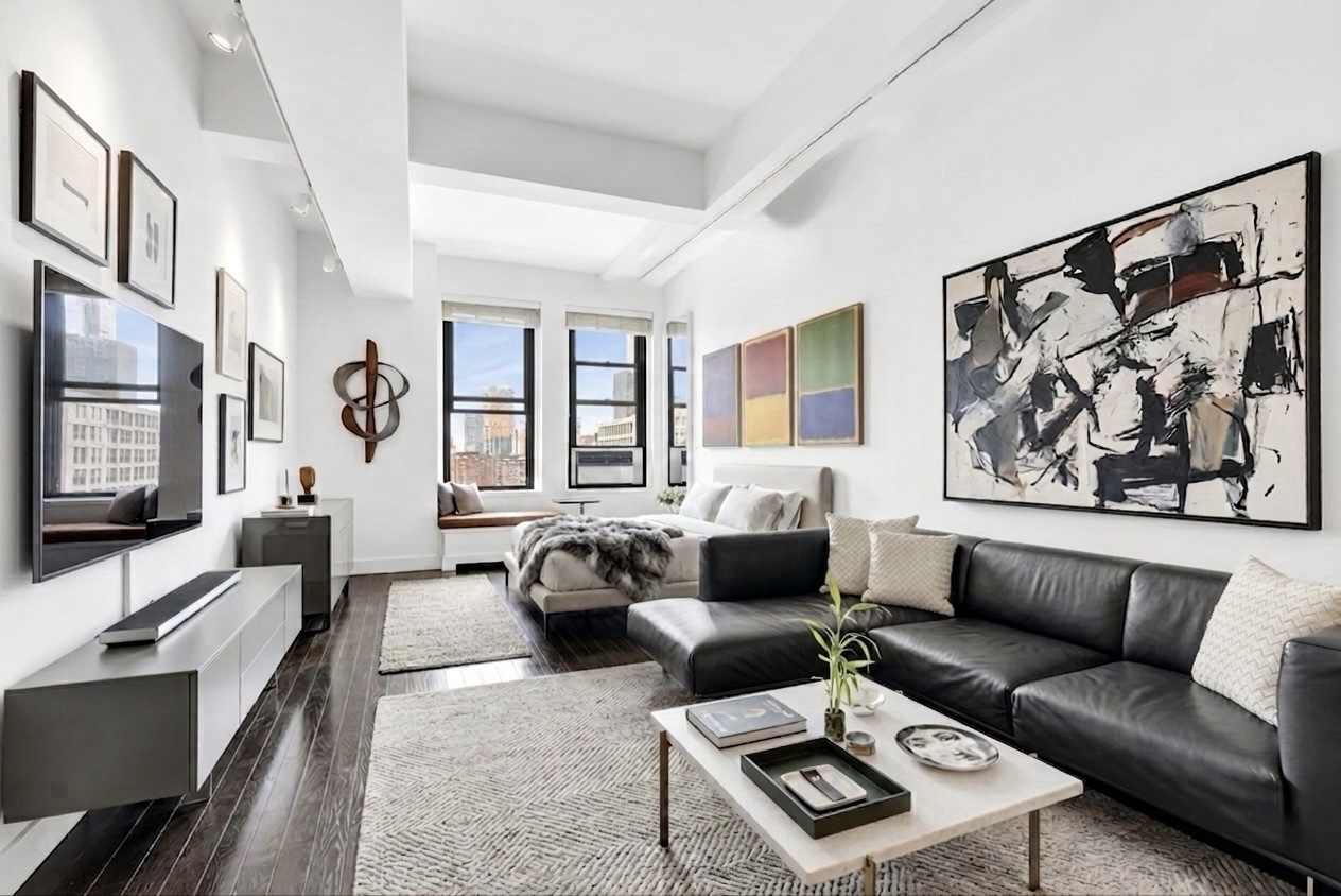 Buy or rent a property | 7th Avenue, Chelsea 10001