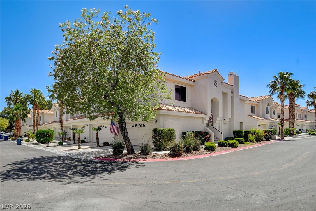 Buy or rent a property | Valley Green Dr, Las Vegas 89149