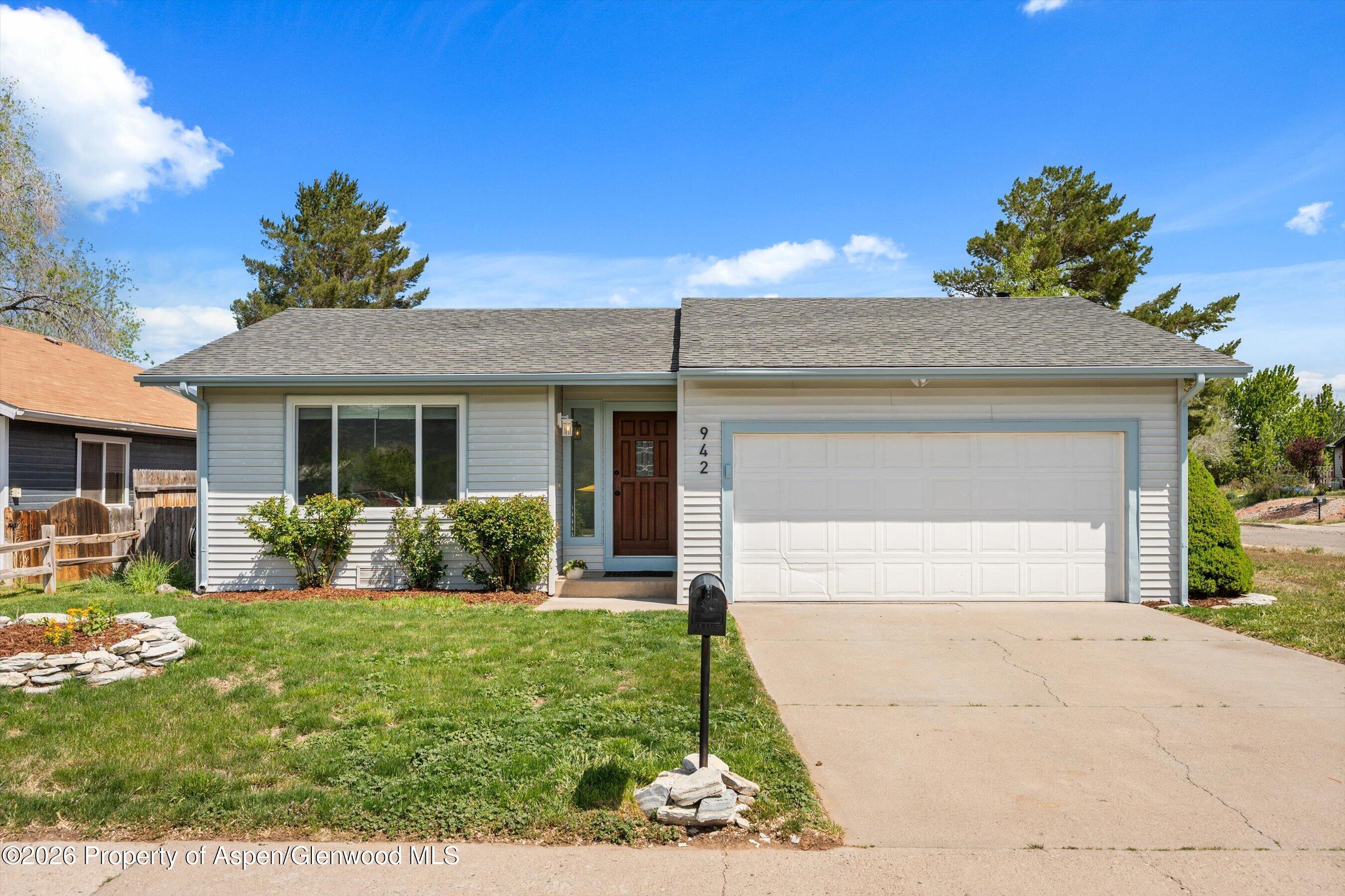 Buy or rent a property | W 5th St, Rifle 81650