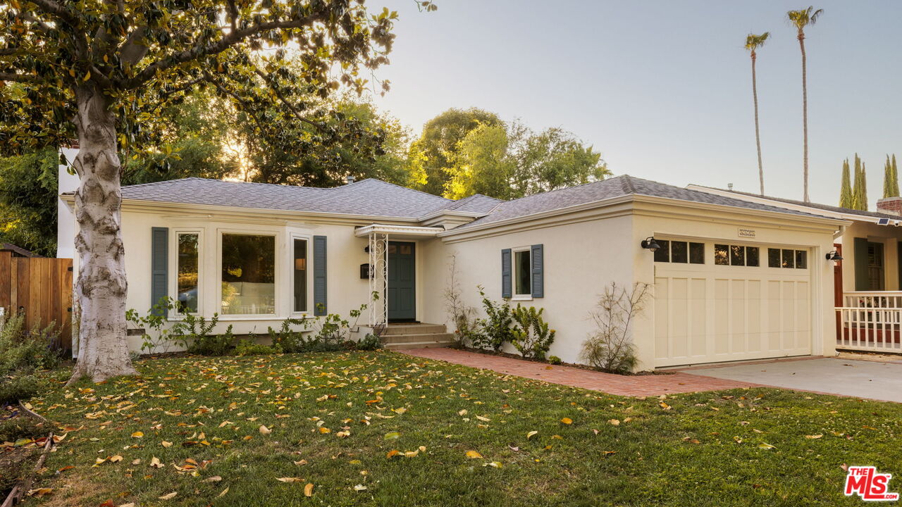 Buy or rent a property | Ventura Canyon Ave, Sherman Oaks 91401