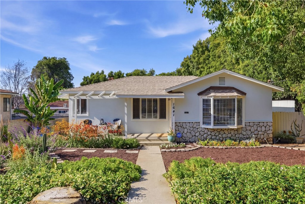 Buy or rent a property | W 262nd St, Harbor City 90710