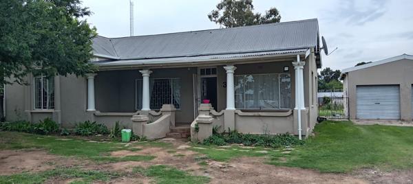 Buy or rent a property | 3 Lindenberg Street, Senekal 9600