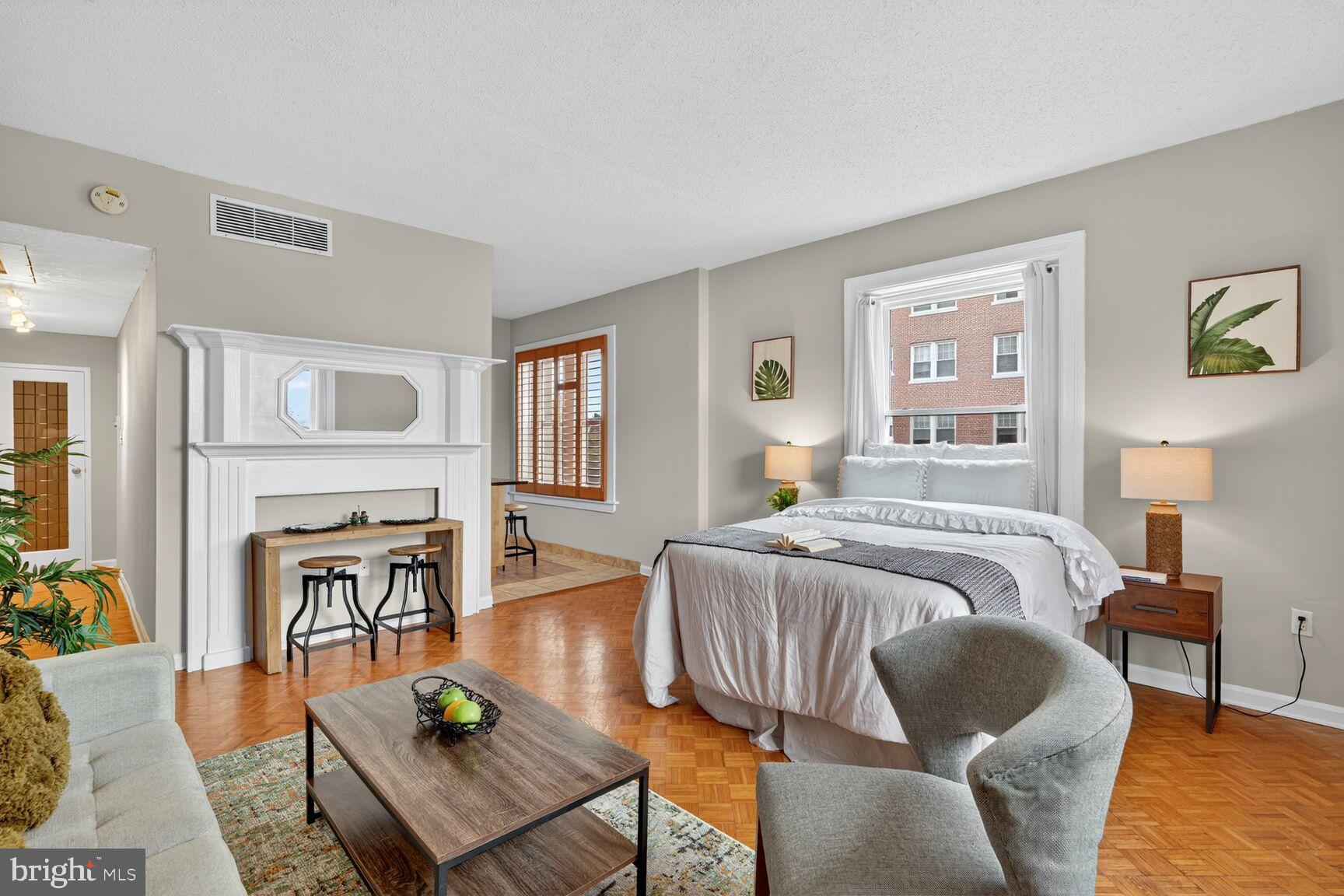 Buy or rent a property | Columbia Rd NW, Washington, DC 20009