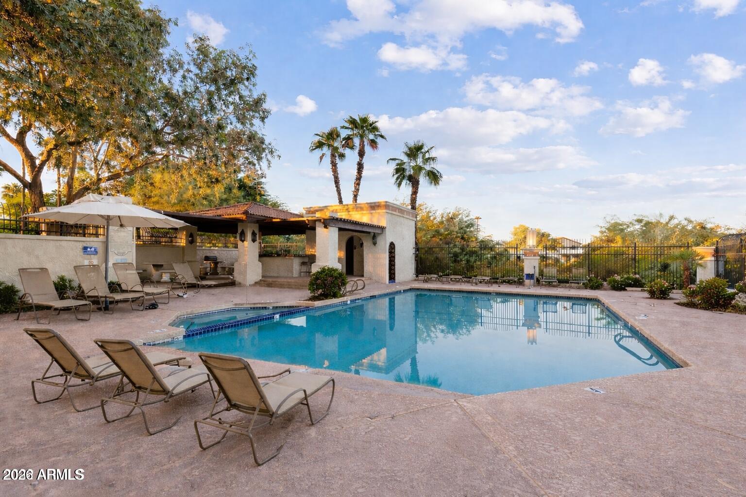 Buy or rent a property | S 48th St, Phoenix 85044