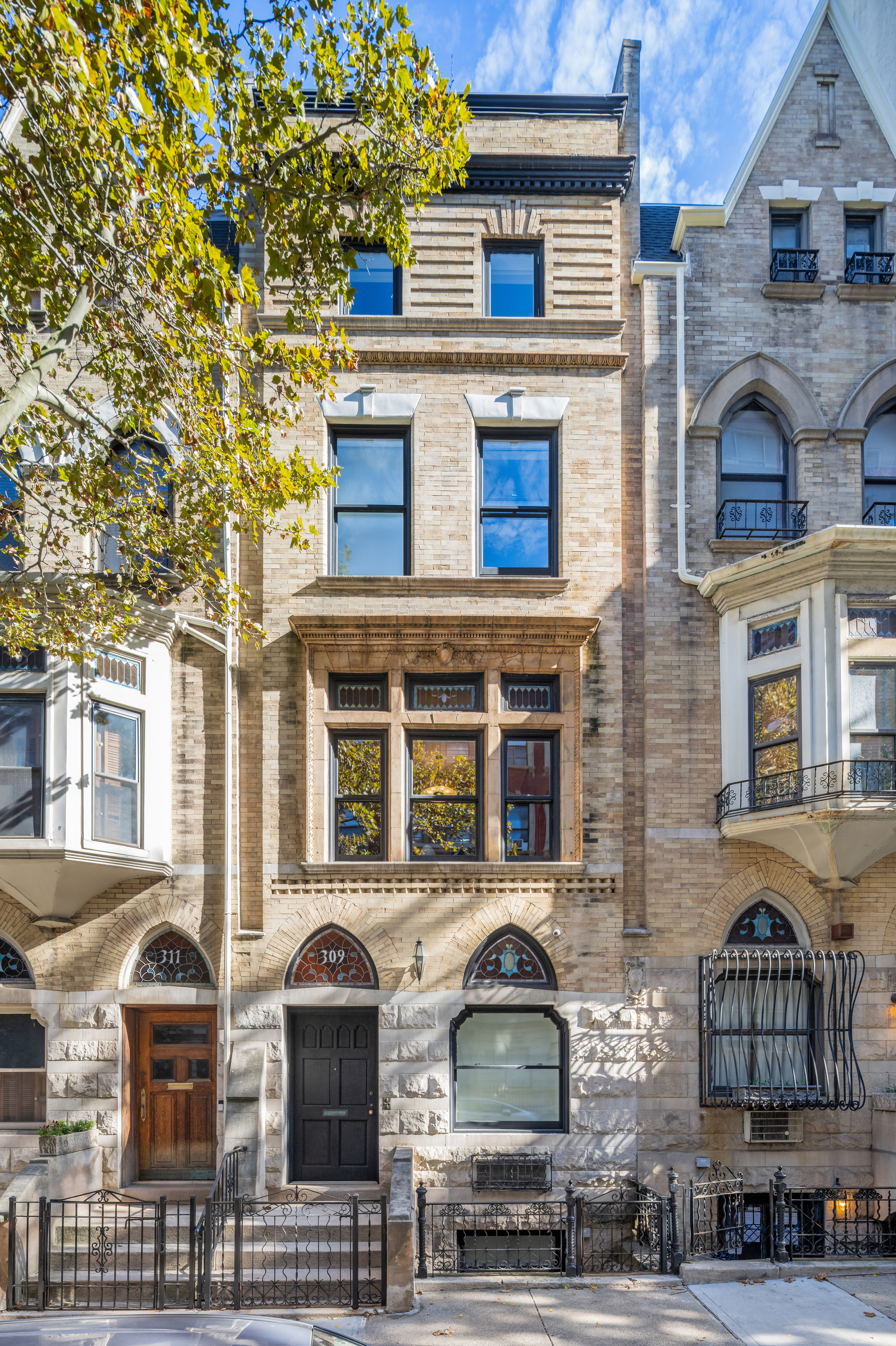 Buy or rent a property | West 80th Street, Upper West Side 10024