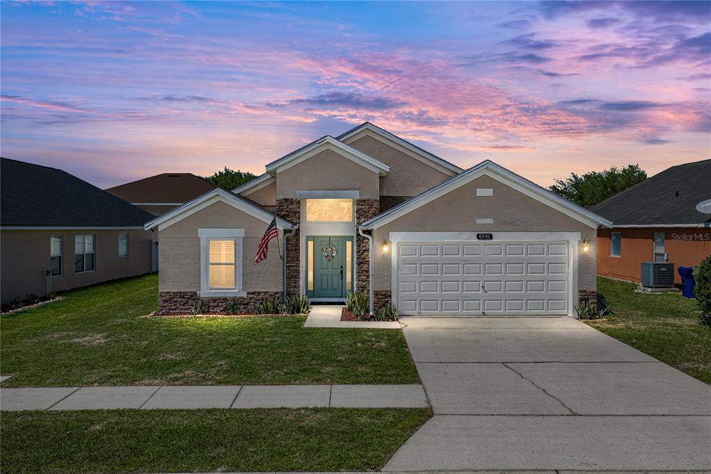 Buy or rent a property | Crescent Loop, Winter Haven 33884