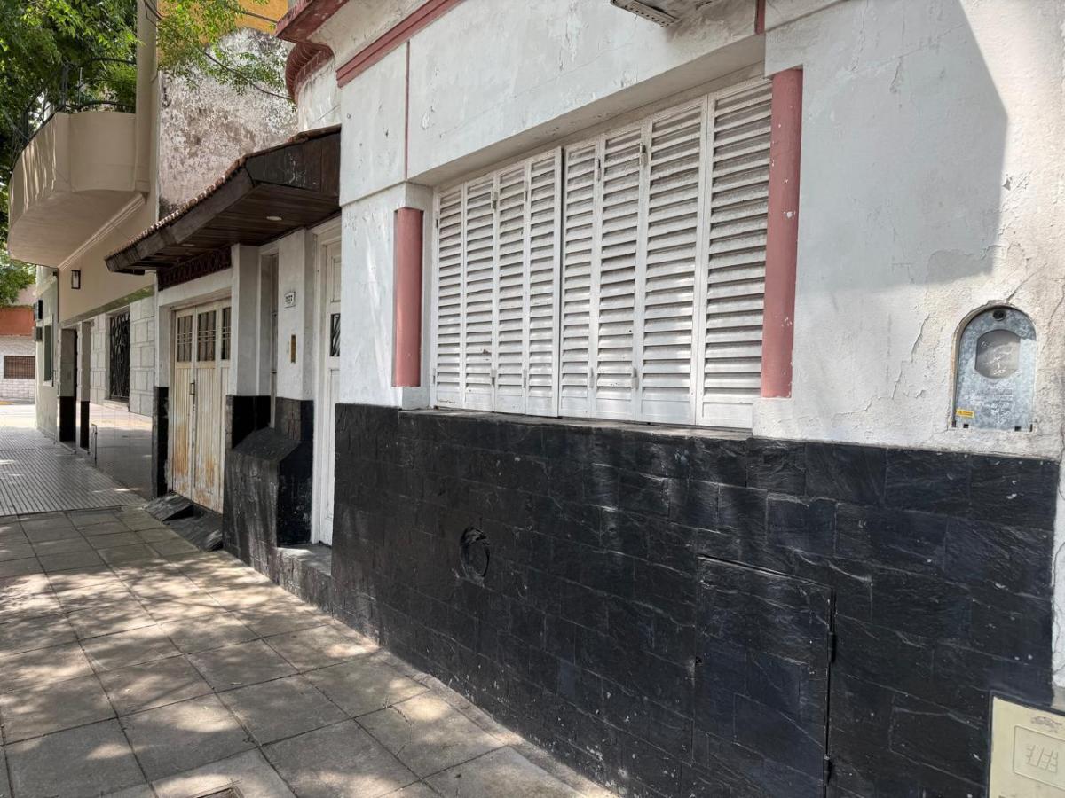 Buy or rent a property | Teodoro Vilardebó, Villa del Parque C1417FYN