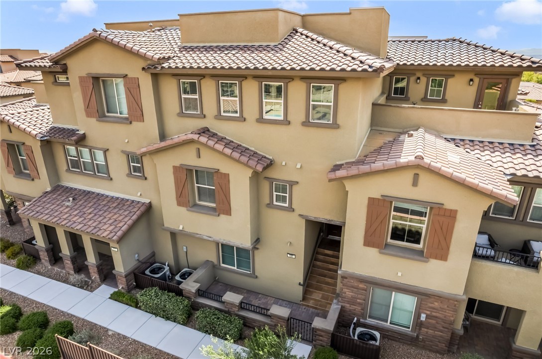 Buy or rent a property | Petaluma Valley Dr, Las Vegas 89138