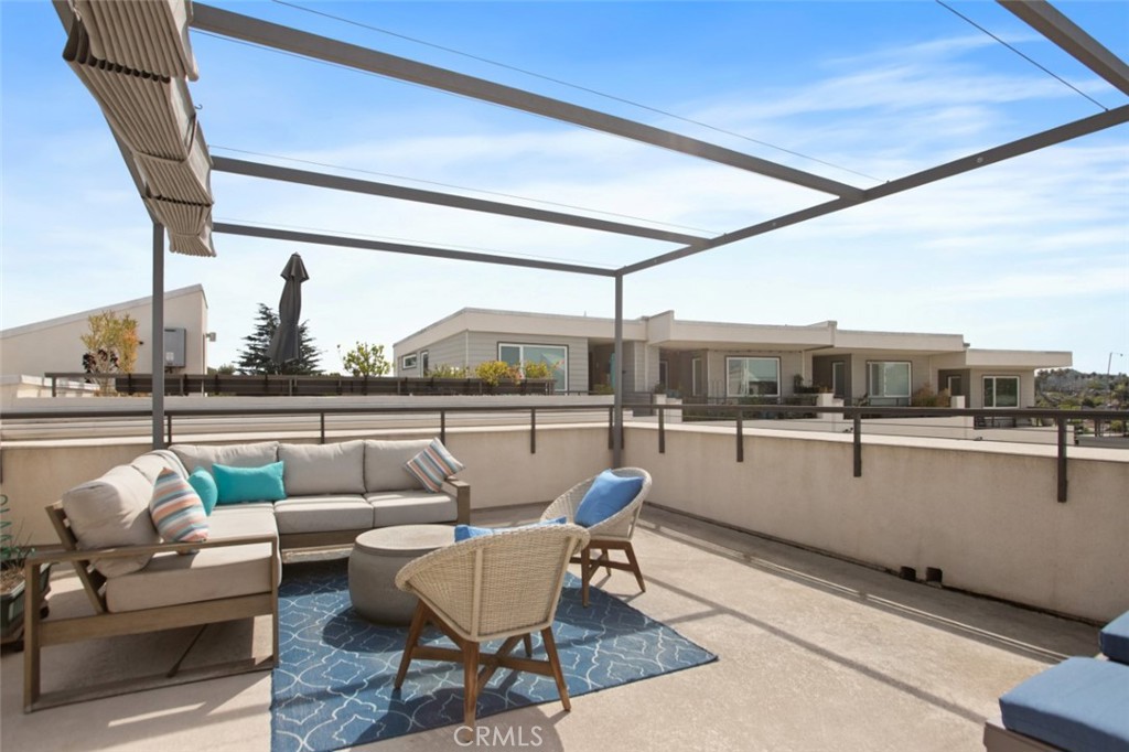 Buy or rent a property | E Alloway Ct, Los Angeles 90042