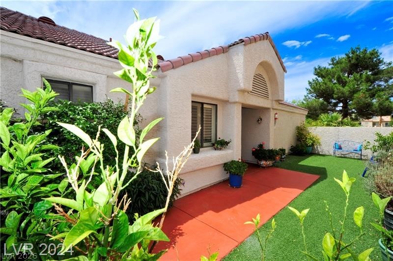 Buy or rent a property | Drifting River Ct, Las Vegas 89149