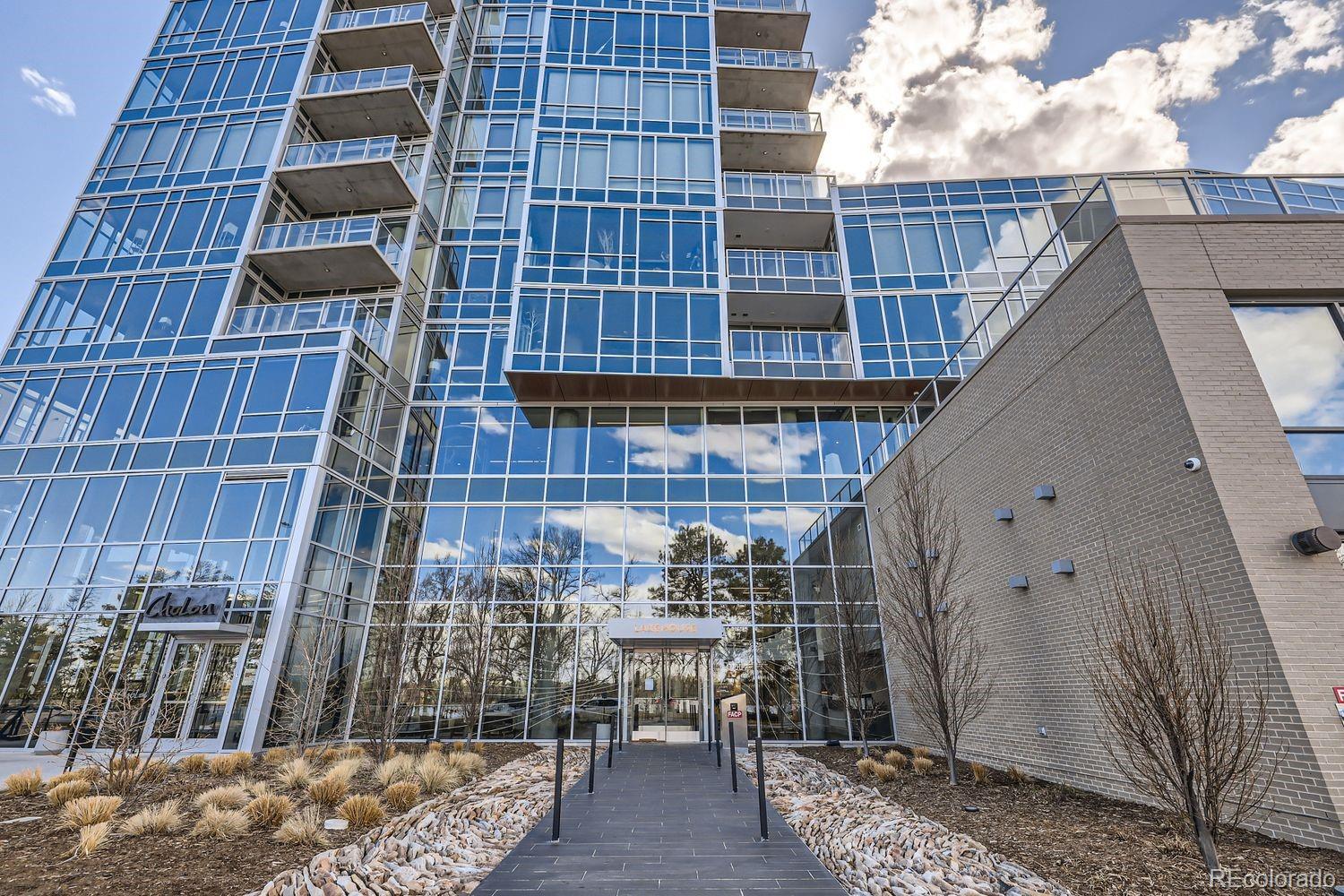 Buy or rent a property | W 17th Ave, Denver 80204