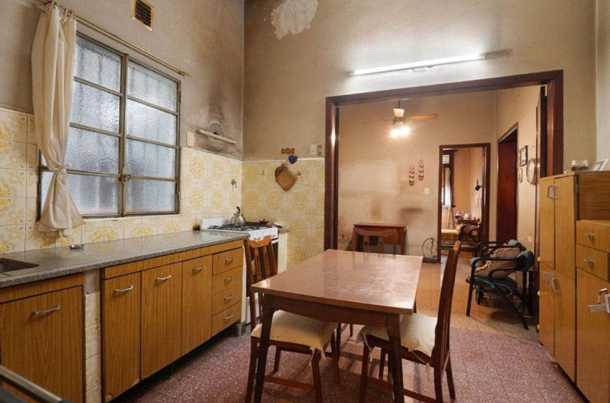 Buy or rent a property | Puán, Parque Chacabuco 1047