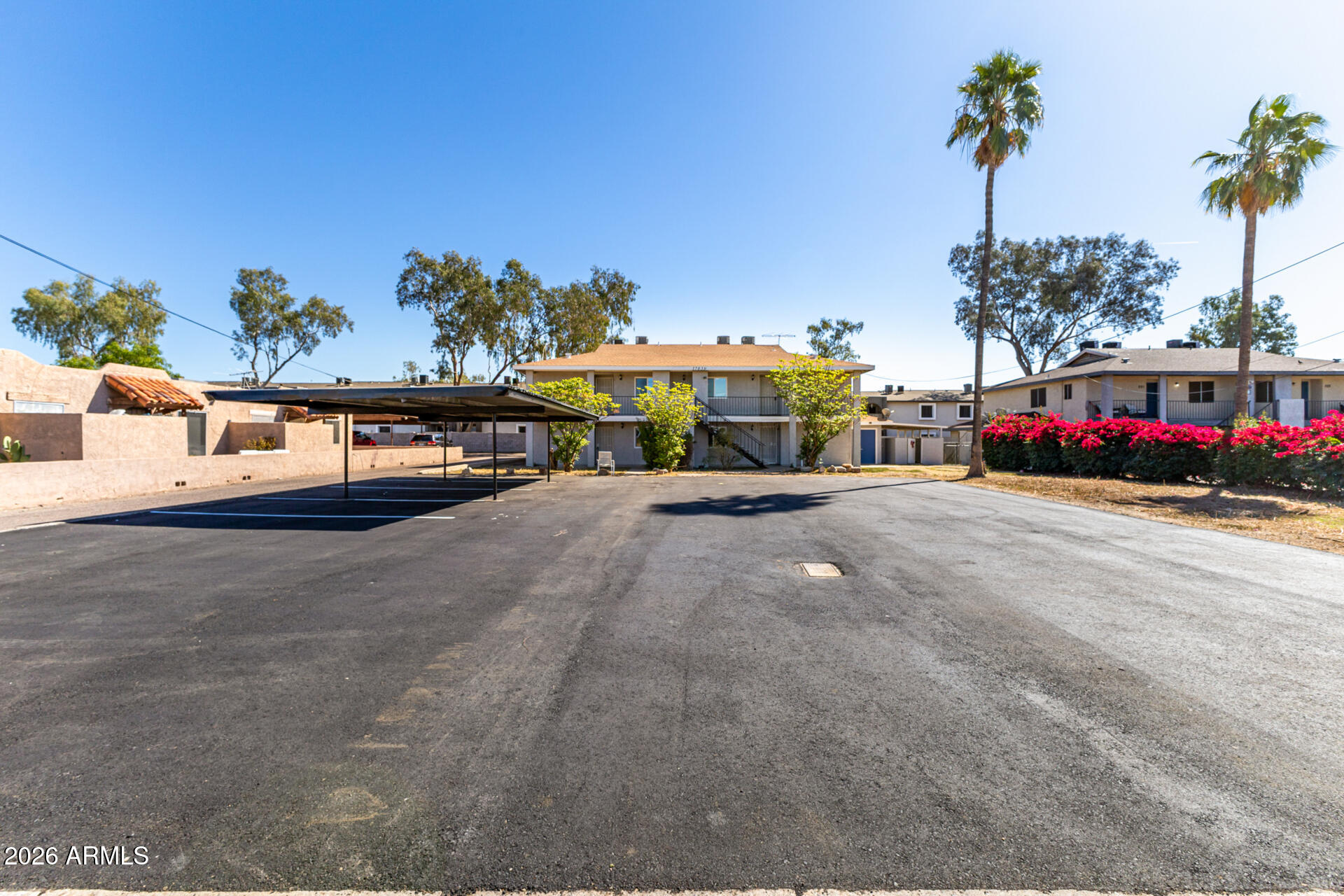 Buy or rent a property | N 40th St, Phoenix 85032