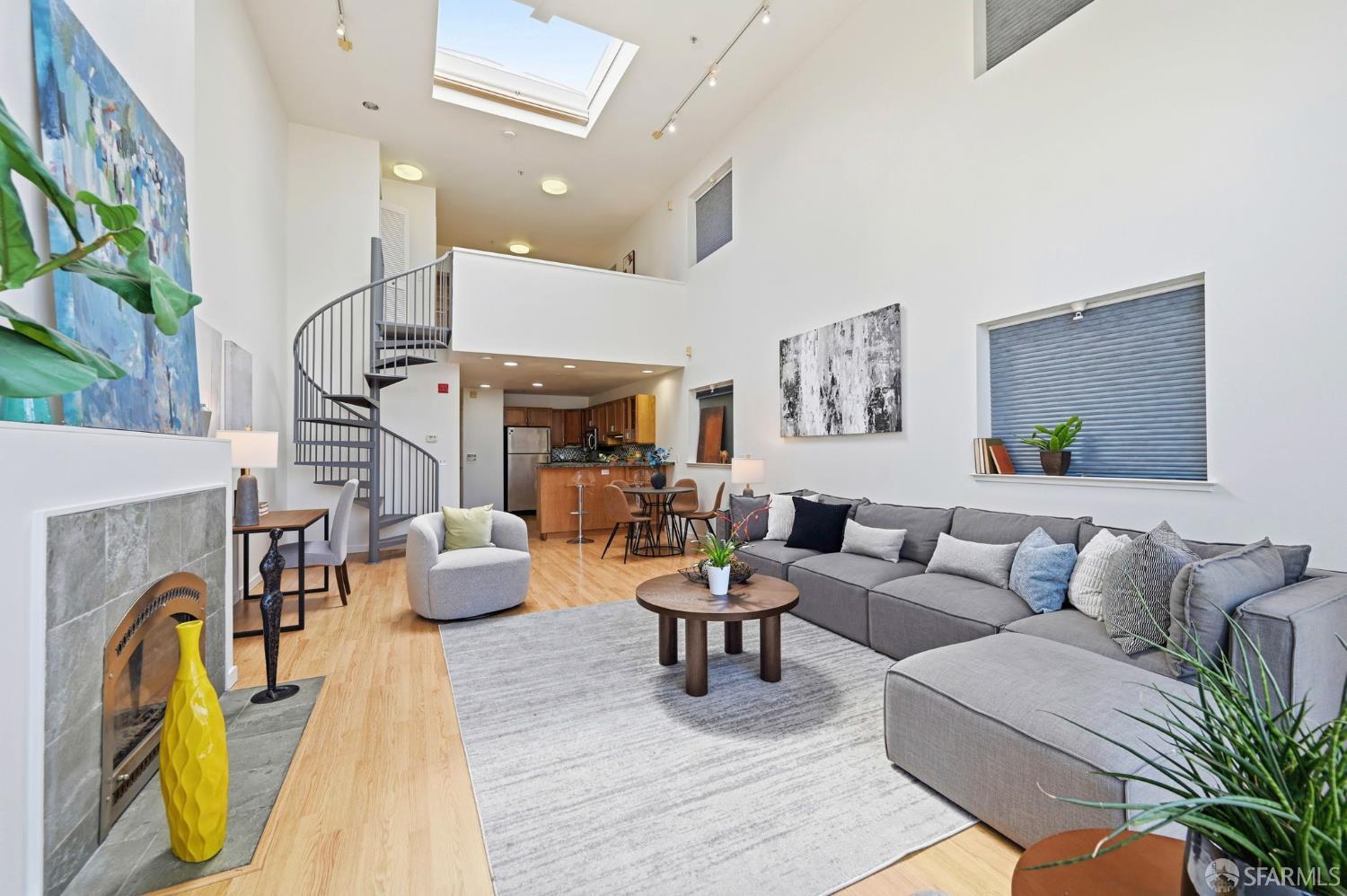 Buy or rent a property | Harrison St, San Francisco 94107