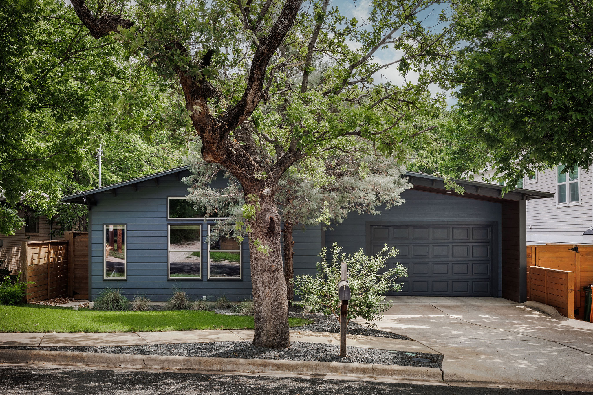 Buy or rent a property | Maple Ave, Austin 78702
