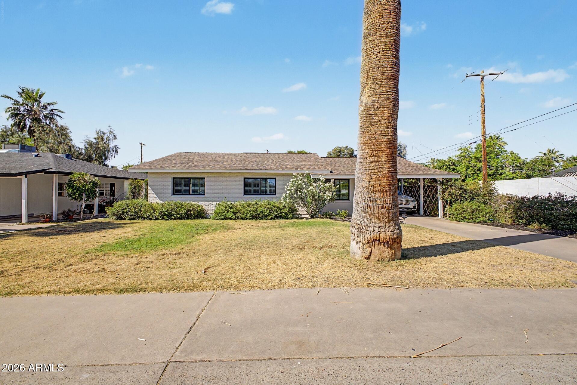 Buy or rent a property | E Glenrosa Ave, Phoenix 85018