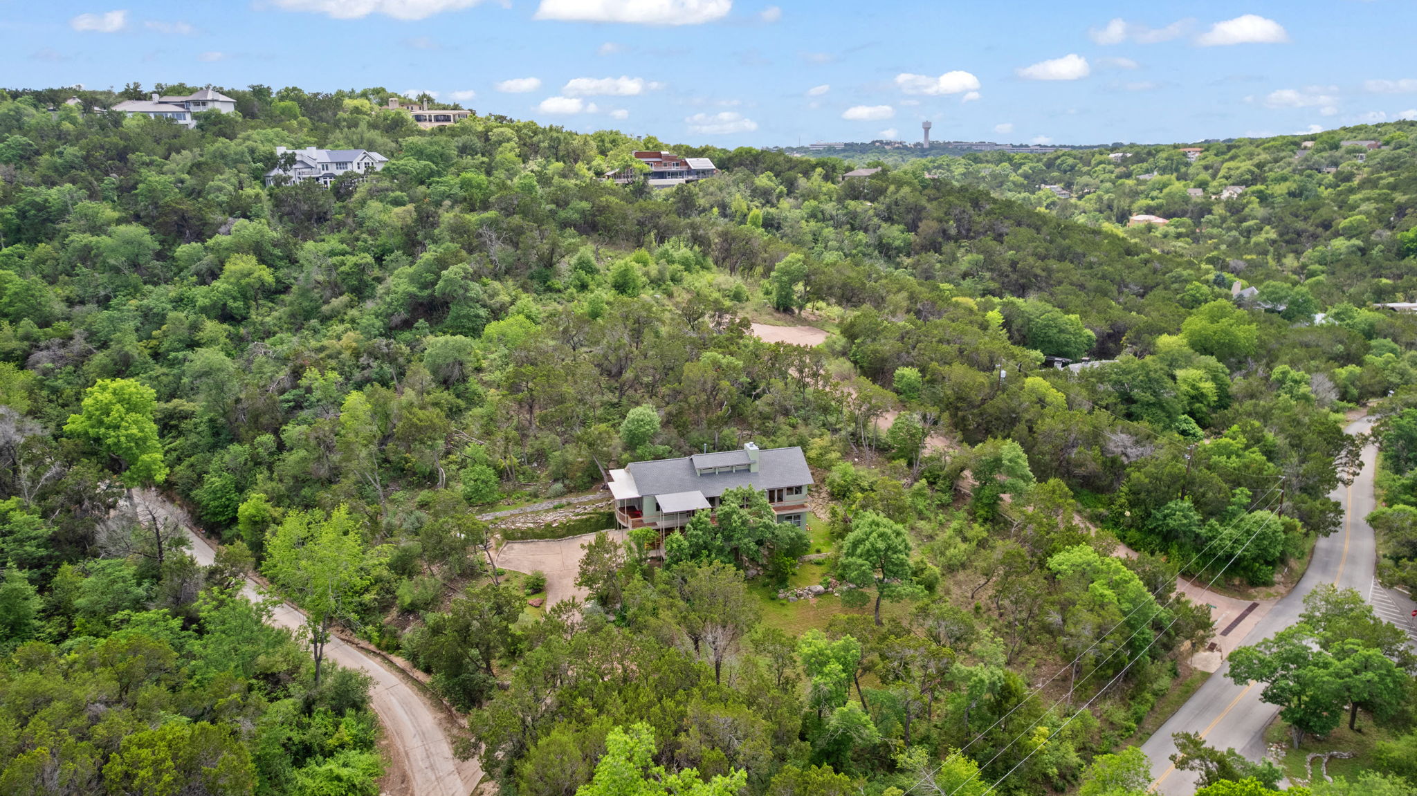 Buy or rent a property | Yaupon Valley Rd, West Lake Hills 78746