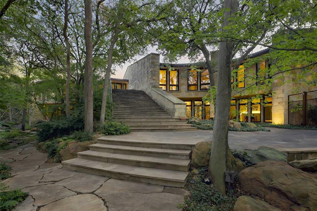 Buy or rent a property | Park Ln, Dallas 75220
