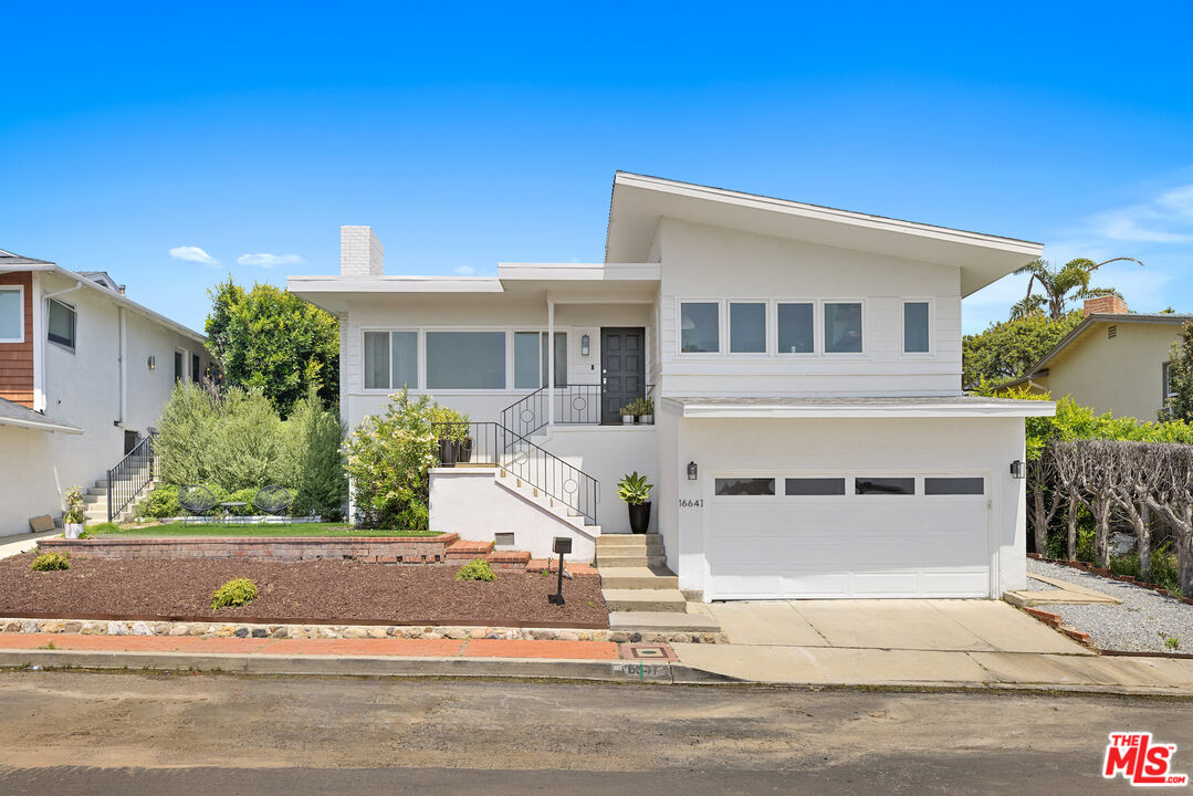 Buy or rent a property | Linda Ter, Pacific Palisades 90272