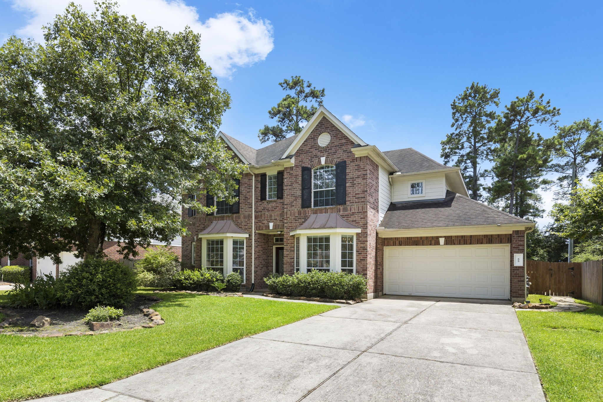 Buy or rent a property | W Matisse Meadow Ct, The Woodlands 77382