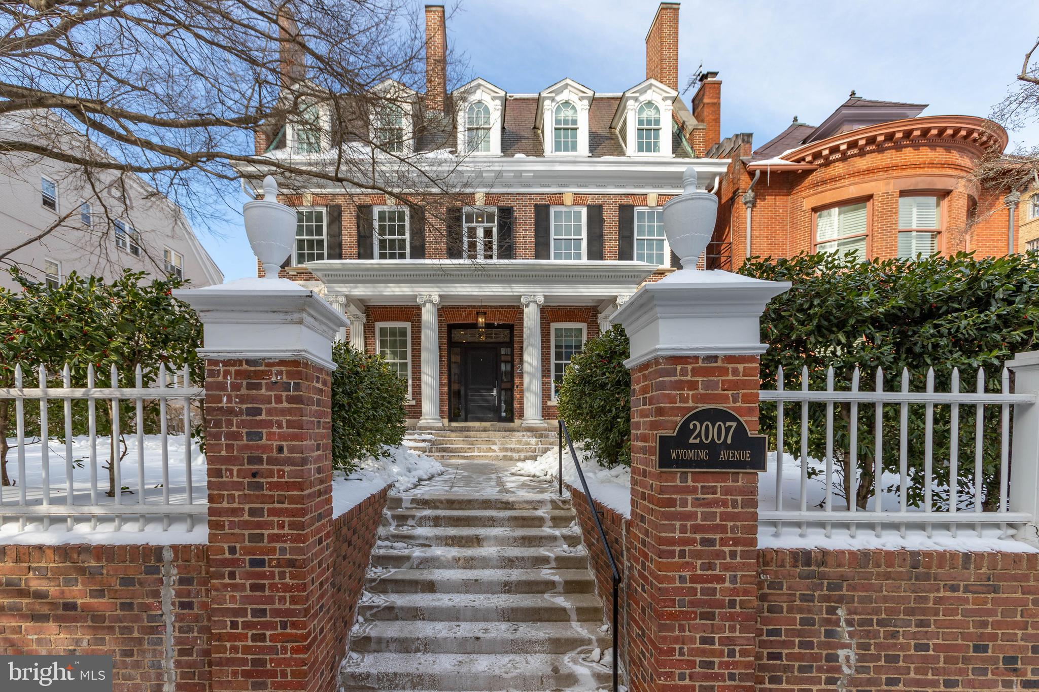 Buy or rent a property | Wyoming Ave NW, Washington, DC 20009
