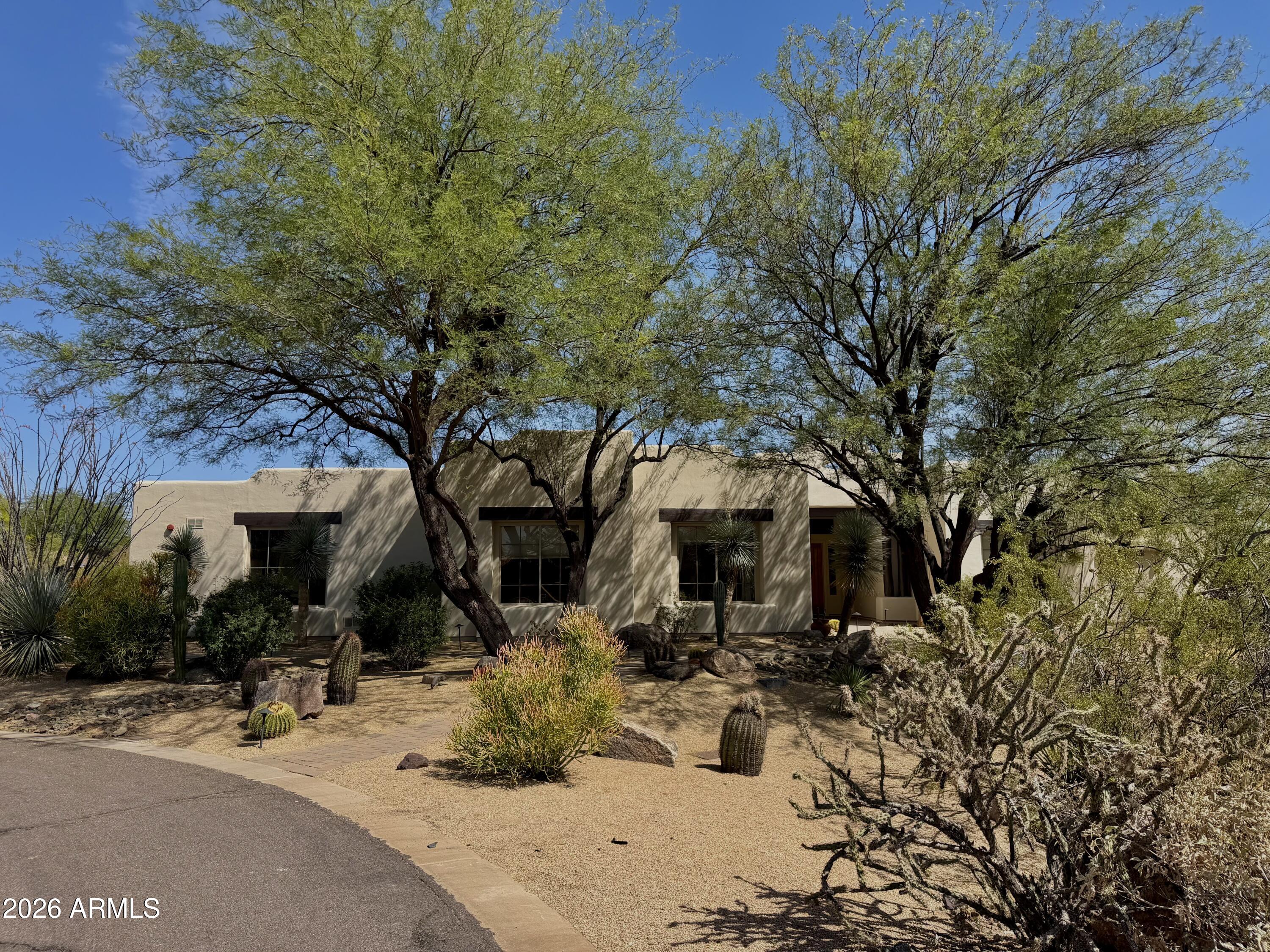 Buy or rent a property | E Arroyo Seco Rd, Scottsdale 85266