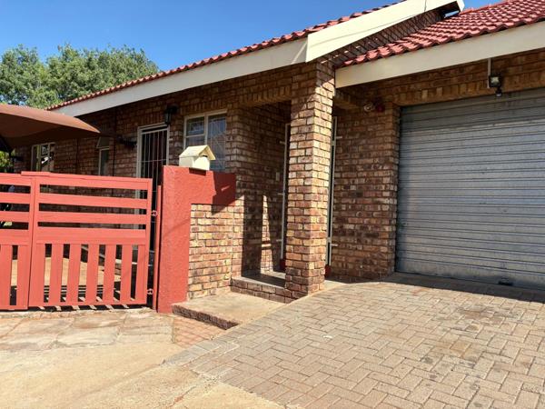 Buy or rent a property | 15A Attwood Close, Kimberley 8515