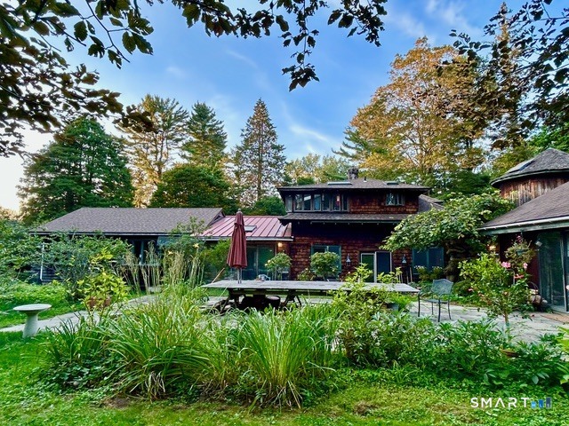 Buy or rent a property | South St, Washington 06793