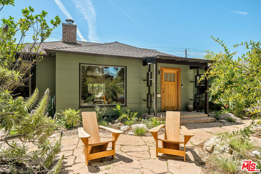 Buy or rent a property | McLaughlin Ave, Los Angeles 90066