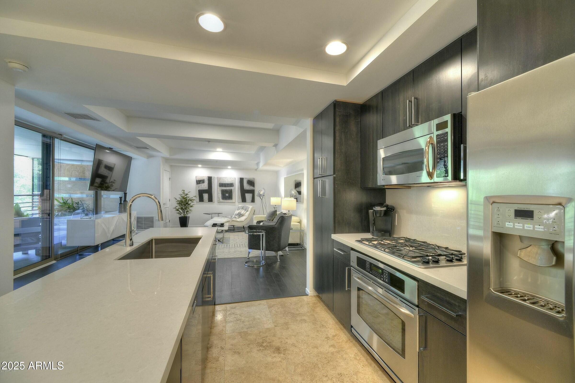Buy or rent a property | E Rancho Vista Dr, Scottsdale 85251