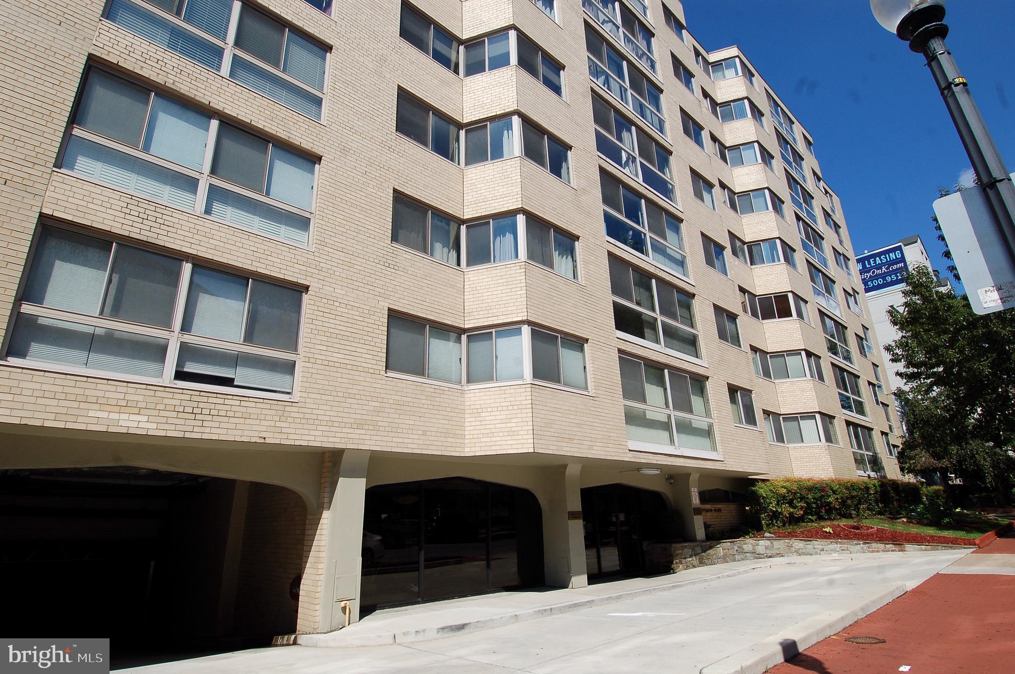 Buy or rent a property | 24th St NW, Washington, DC 20037