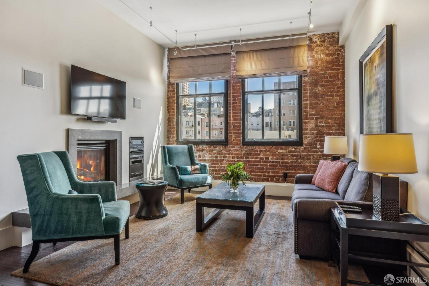 Buy or rent a property | N Point St, San Francisco 94109