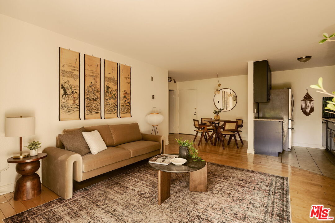 Buy or rent a property | Benner St, Los Angeles 90042